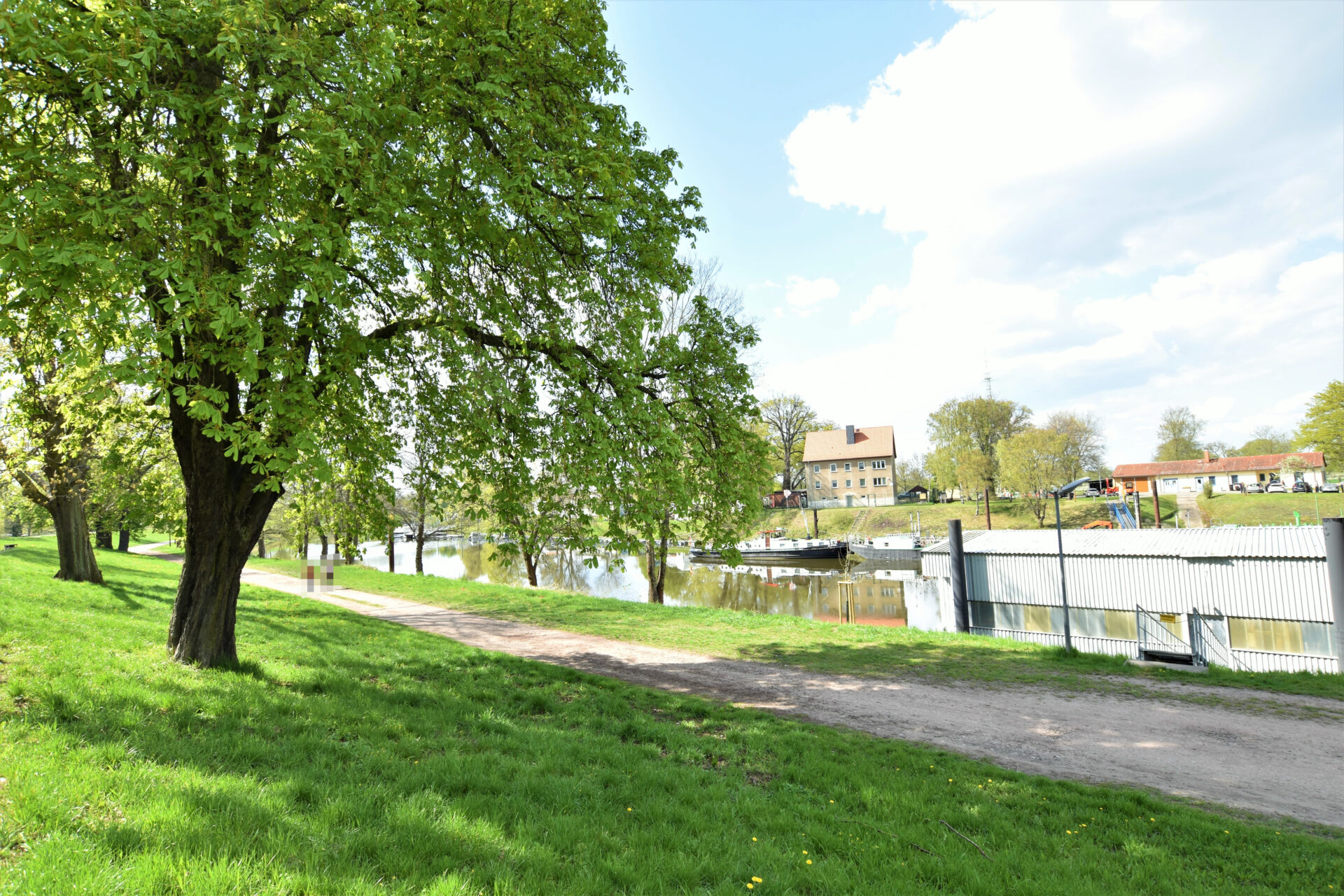 Nähere Umgebung, Hafen