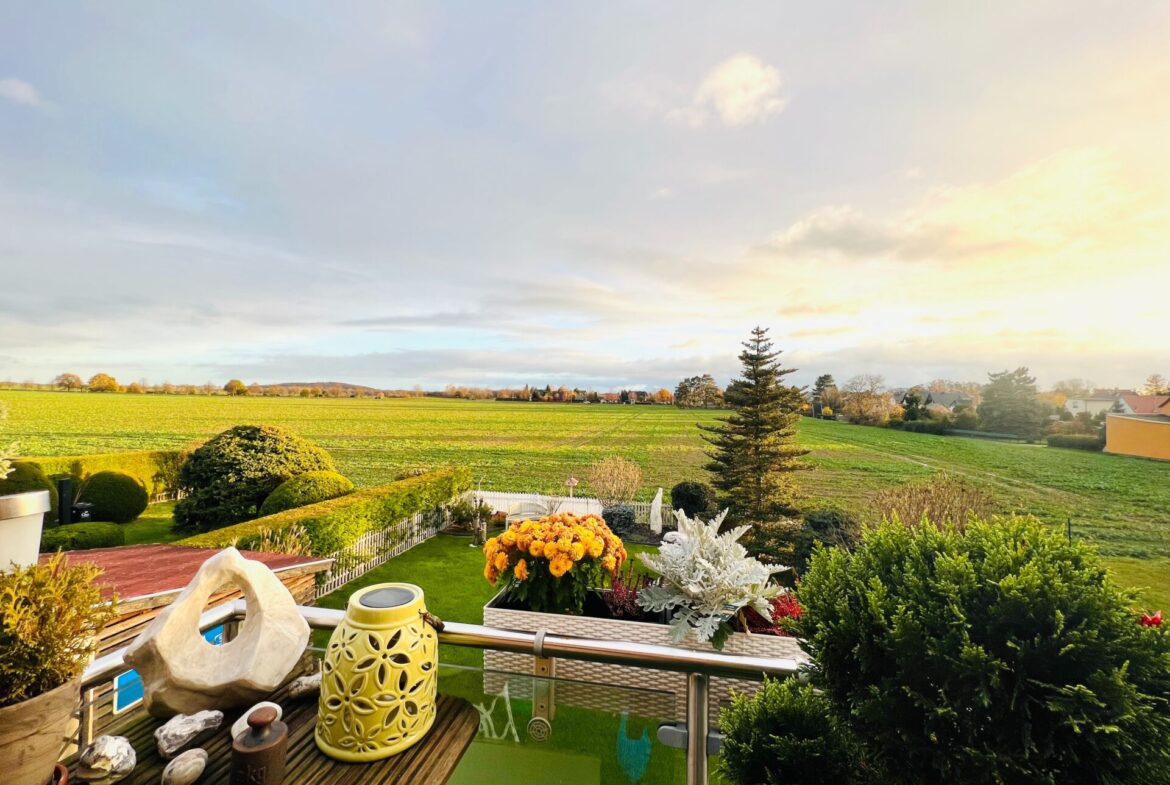 Referenzbild - Südbalkon mit Weitblick