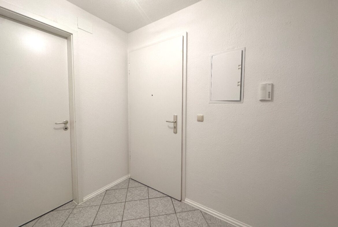 Wohnungseingangstür in der Wohnung (Musterfoto)