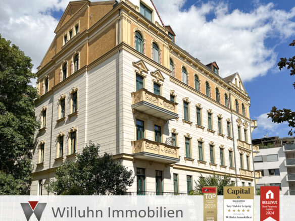 Titel Altbau Westansicht