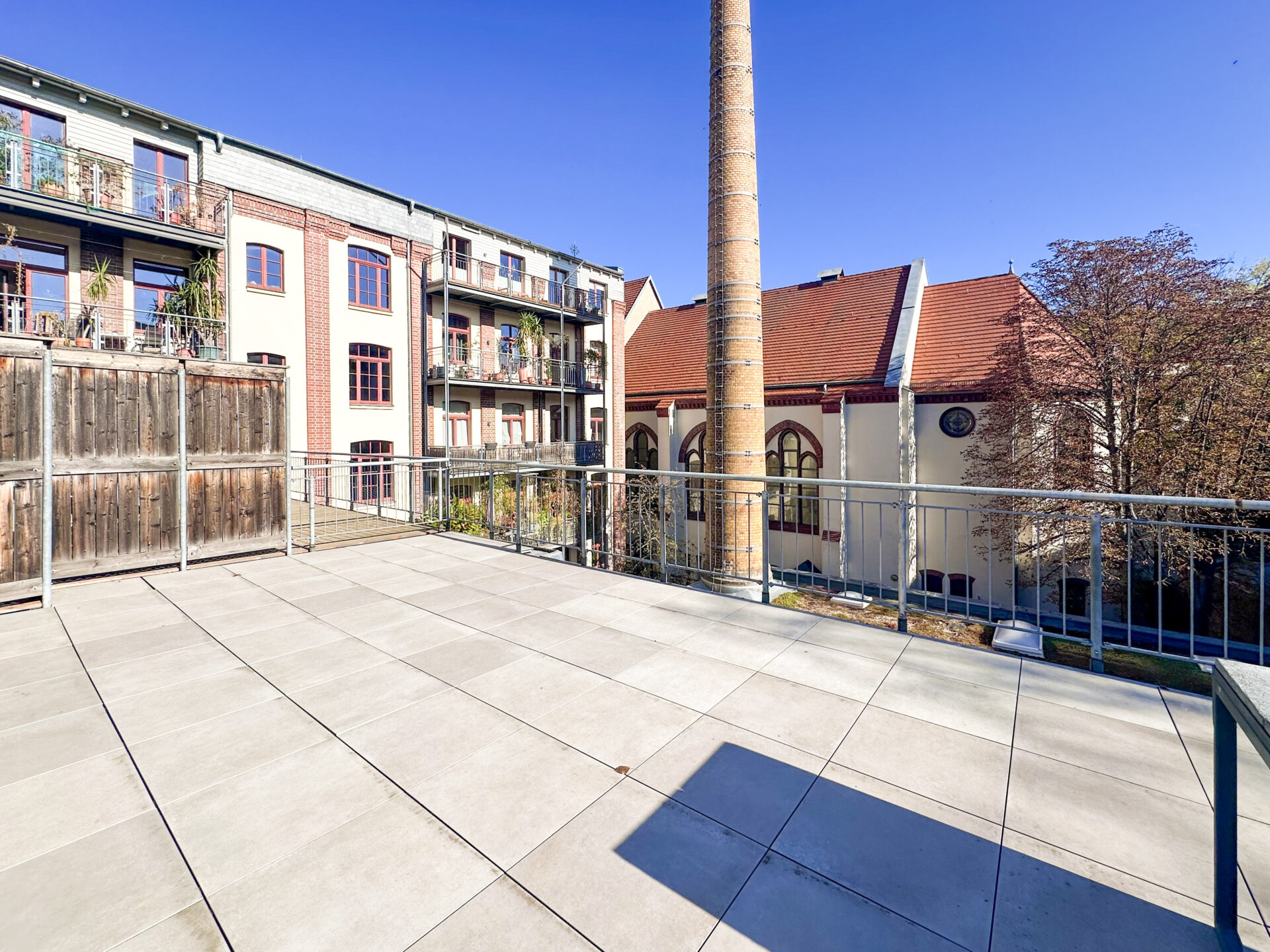 Riesige Dachterrasse