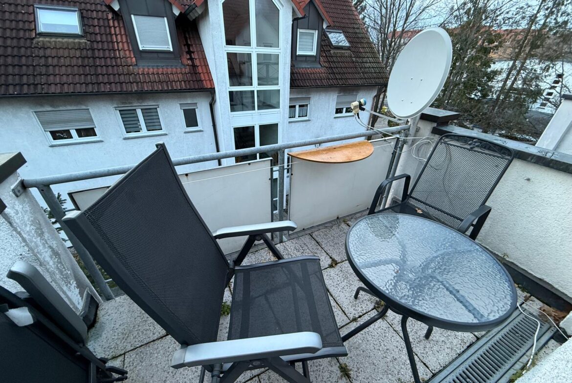 Balkon mit Garnitur