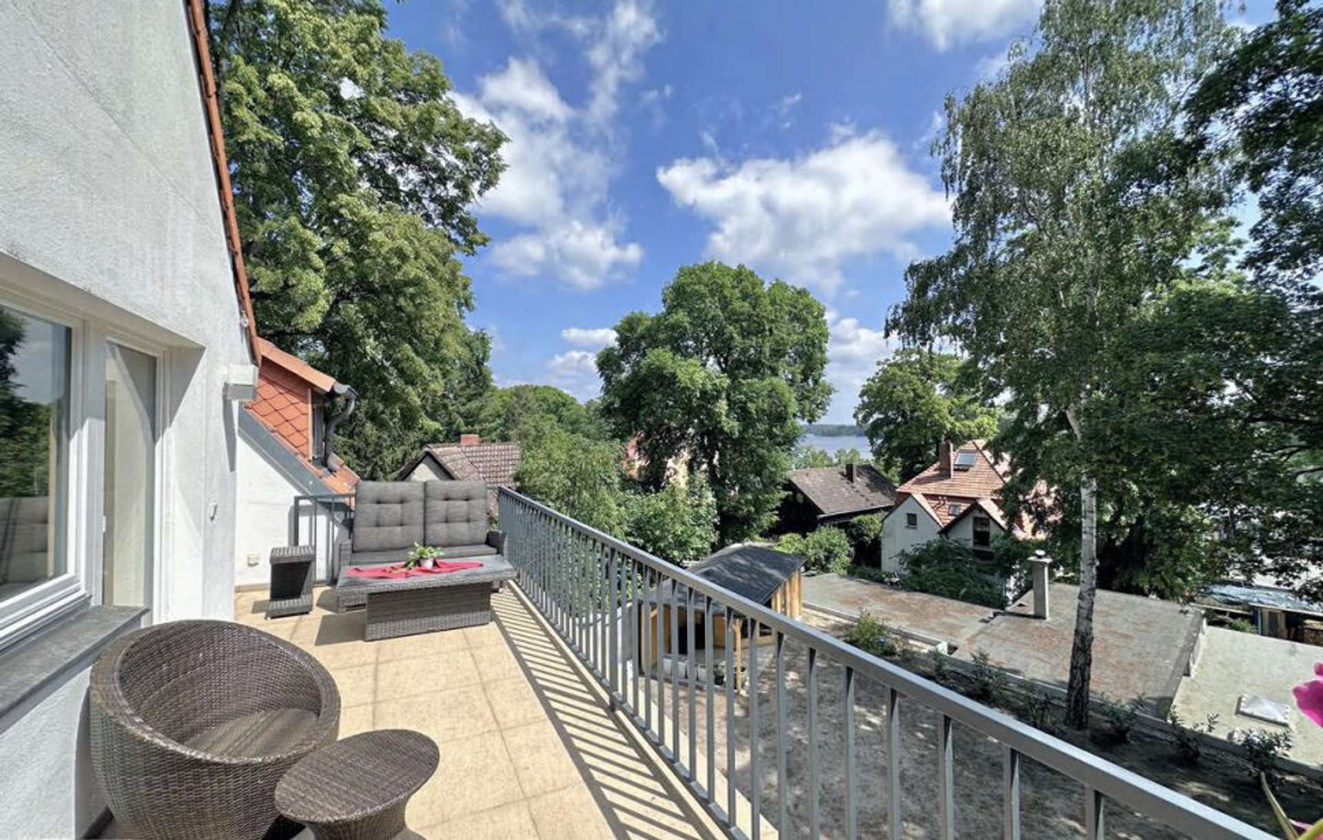 Balkon mit Blick auf den Wannsee