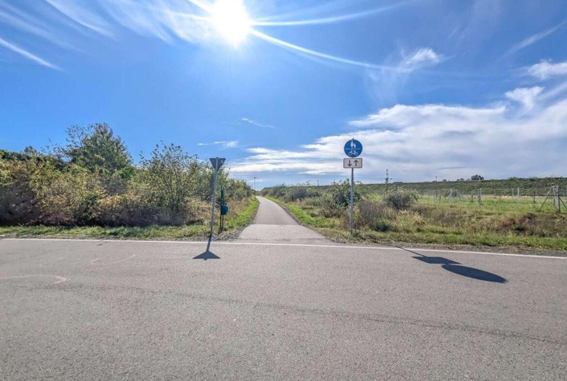 Fahrradweg stadtauswärts