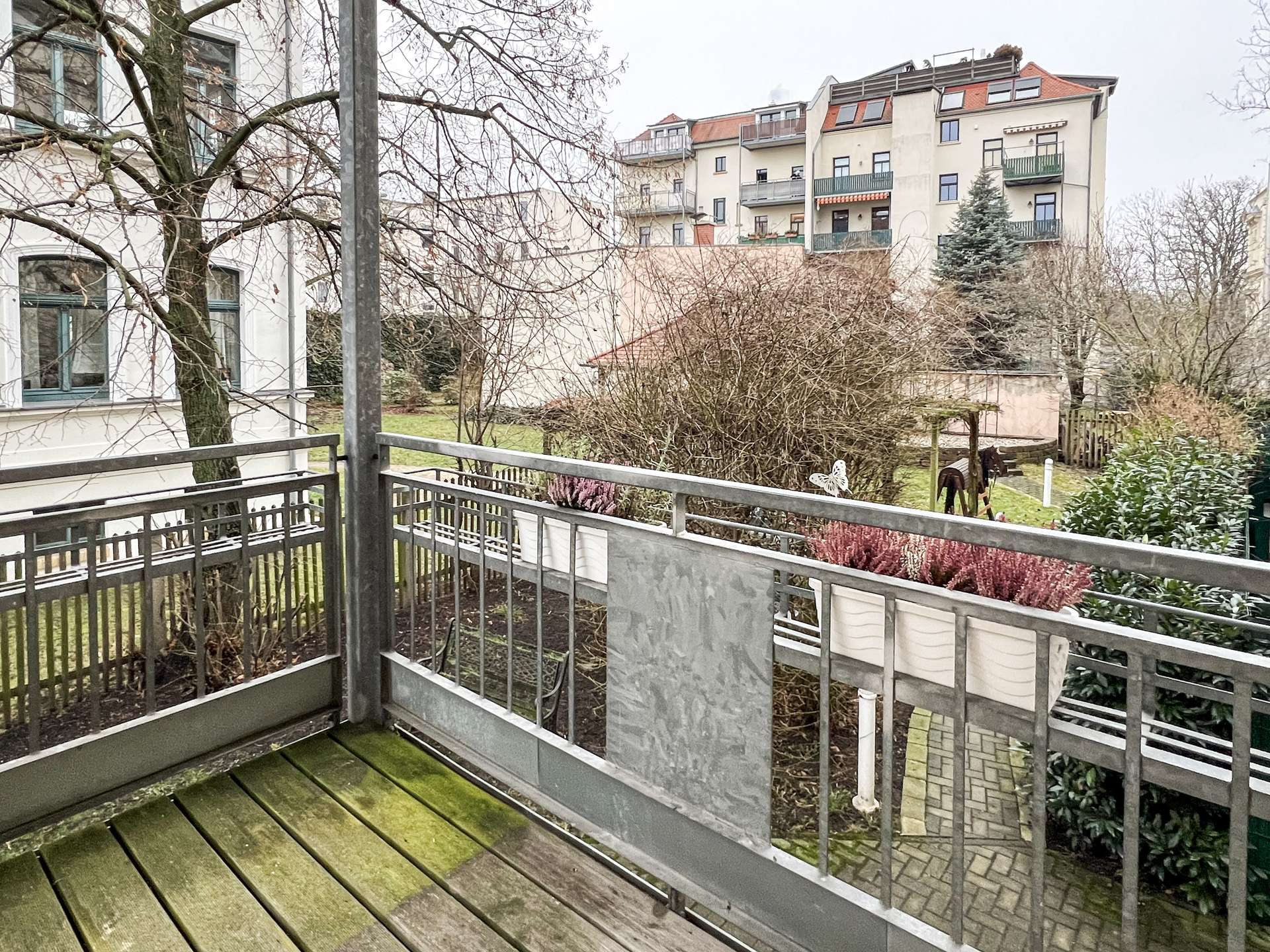 Balkon mit Gartenzugang