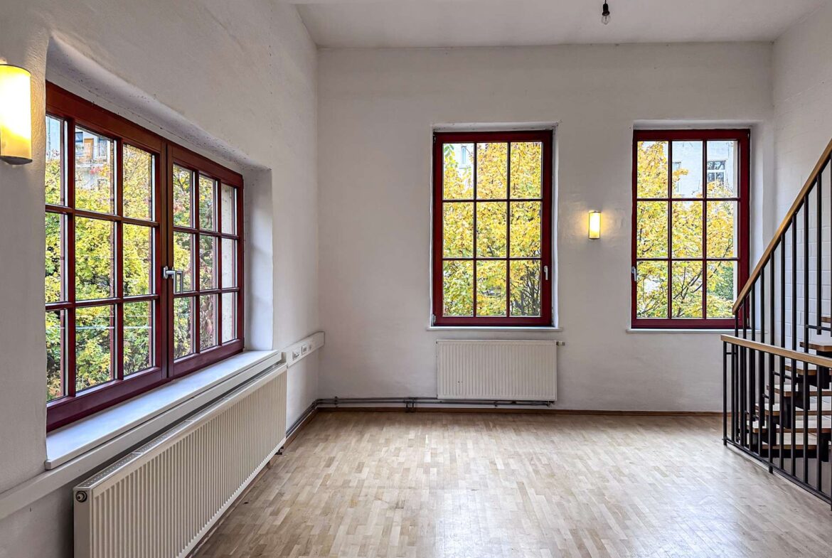 Riesige Fenster von 3 Seiten