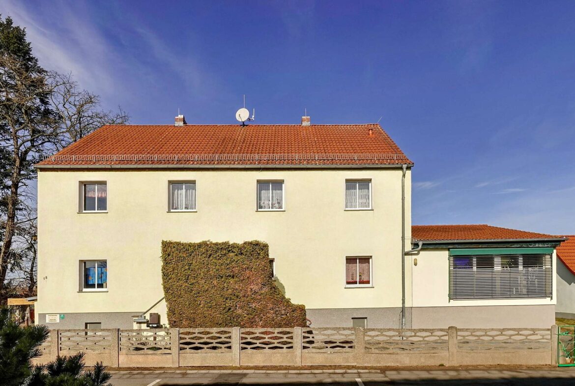 mit Mietwohnung