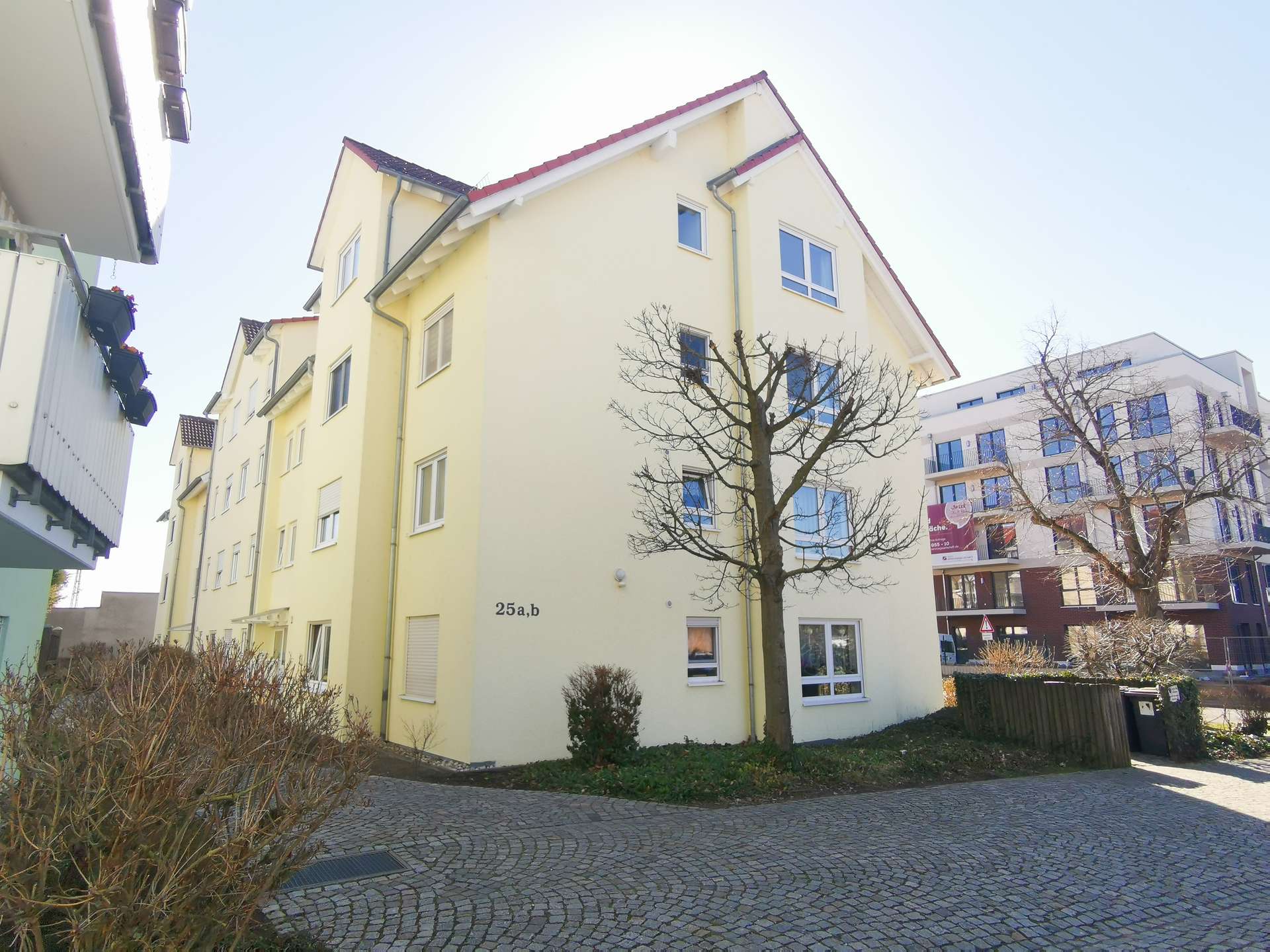 Hausansicht seitlich