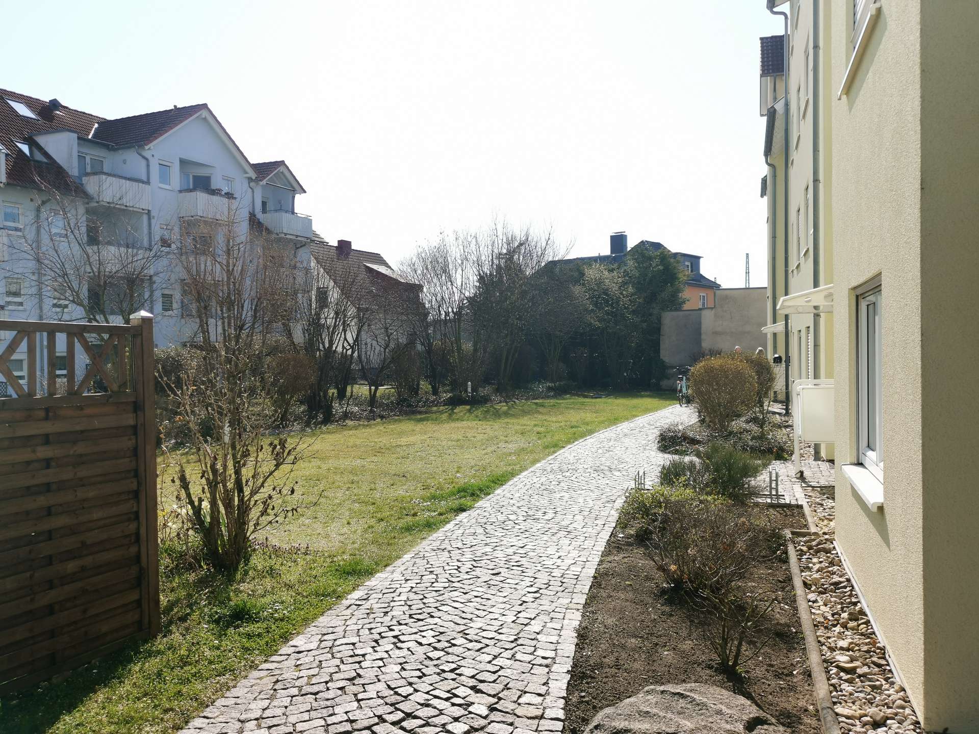 Blick auf Innenhof der Anlage
