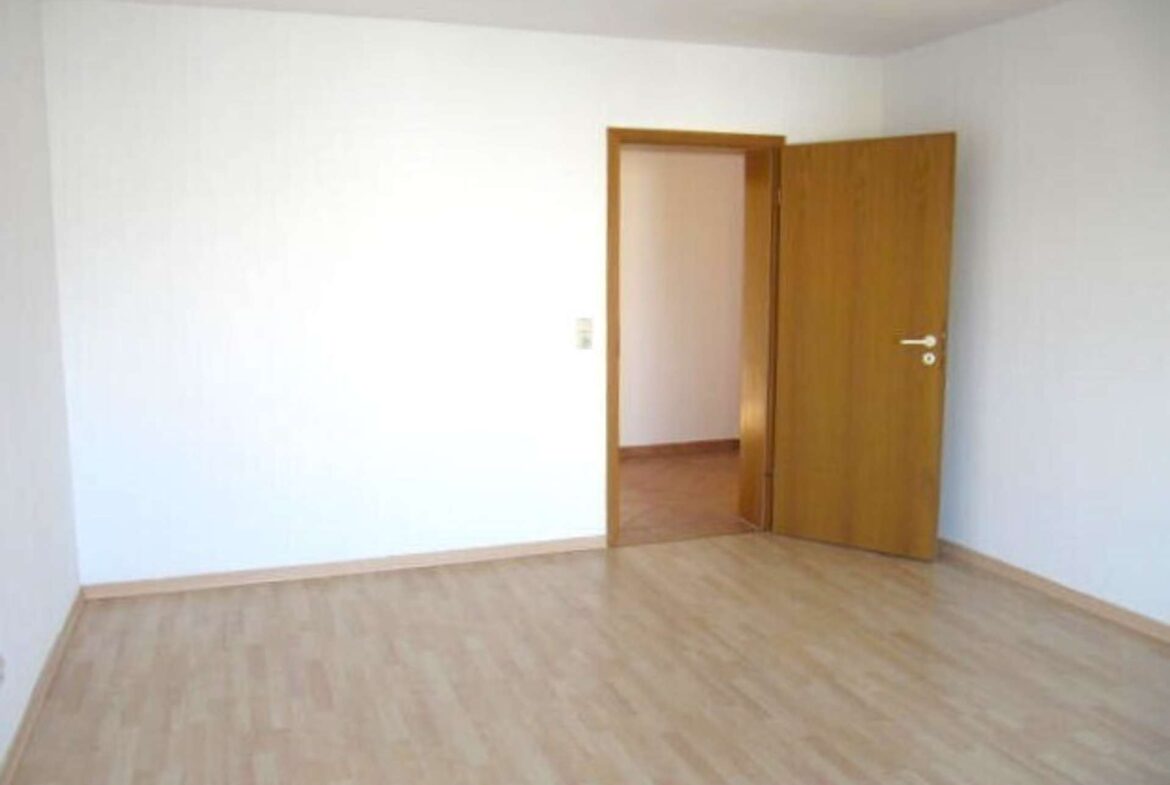 Wohnzimmer mit Laminat