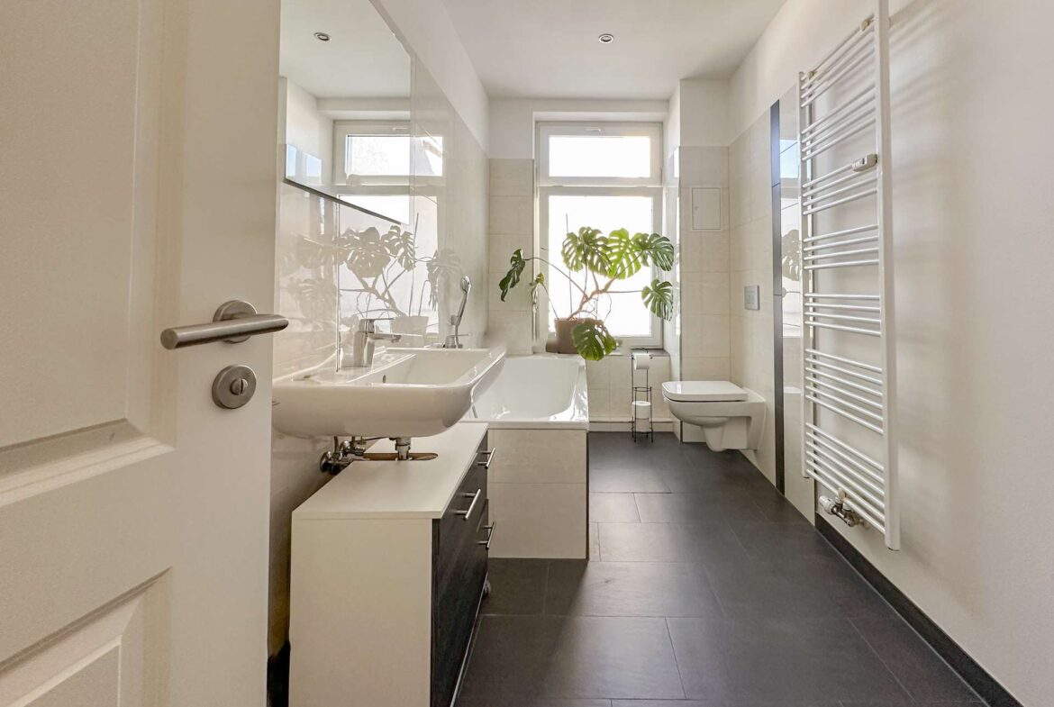1. Tageslichtsbadezimmer