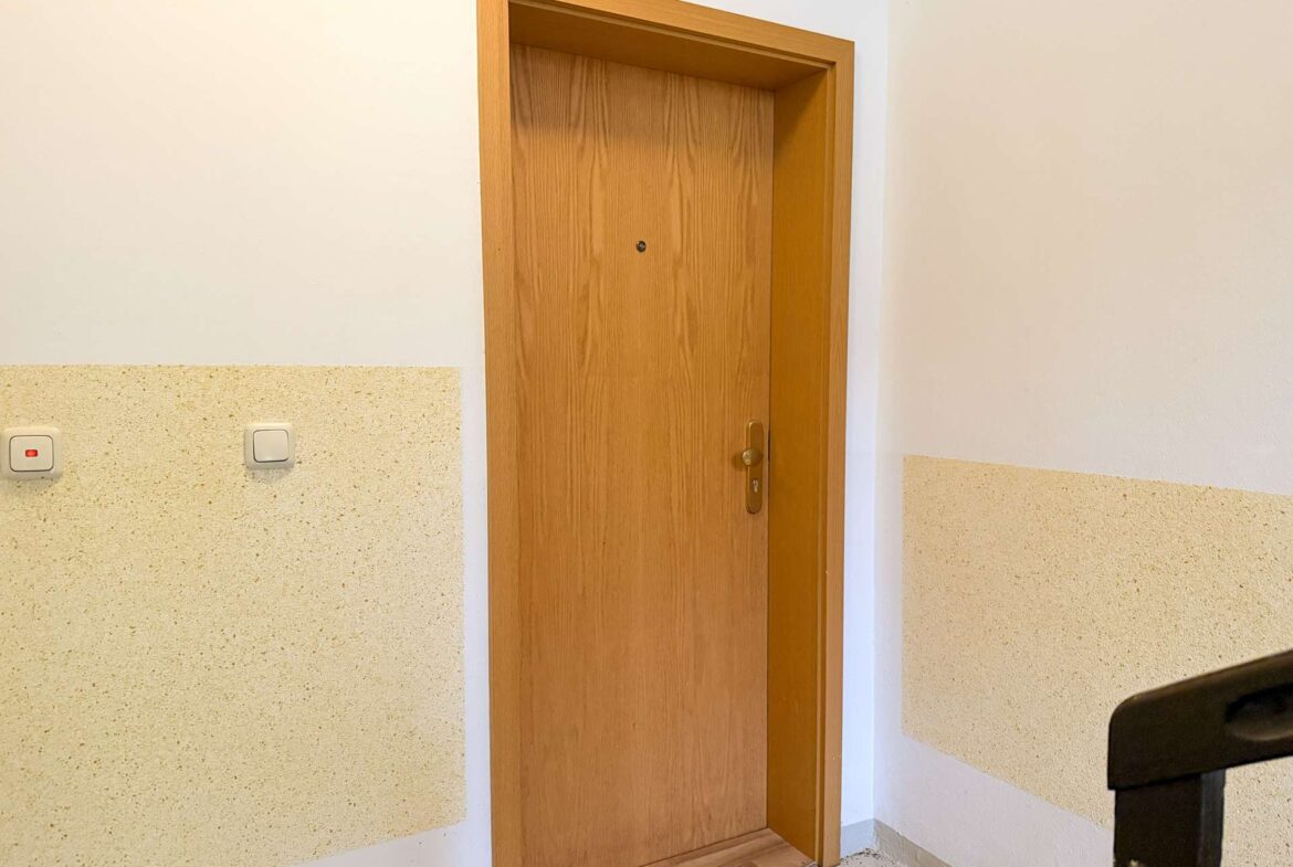 Wohnungstür