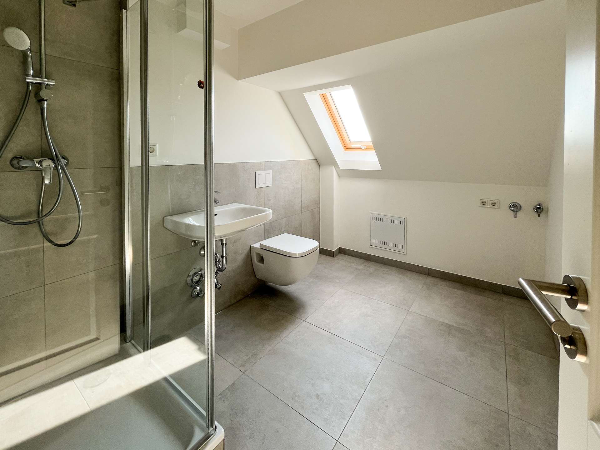 Bad mit Dusche