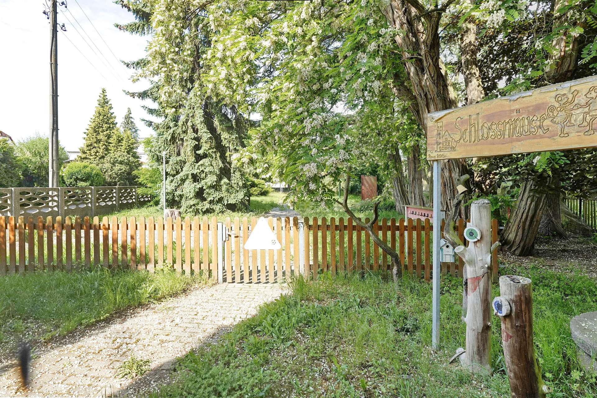 mit Garten