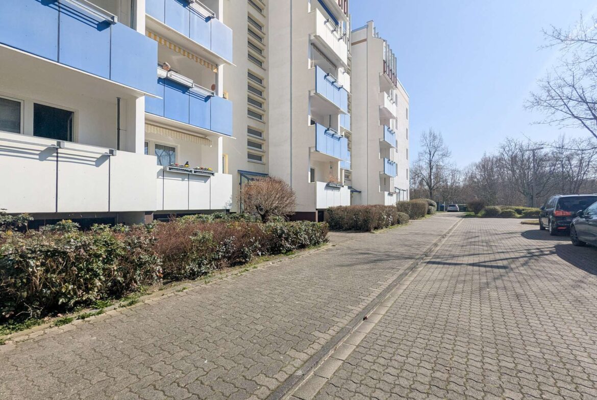 Straße vor dem Haus