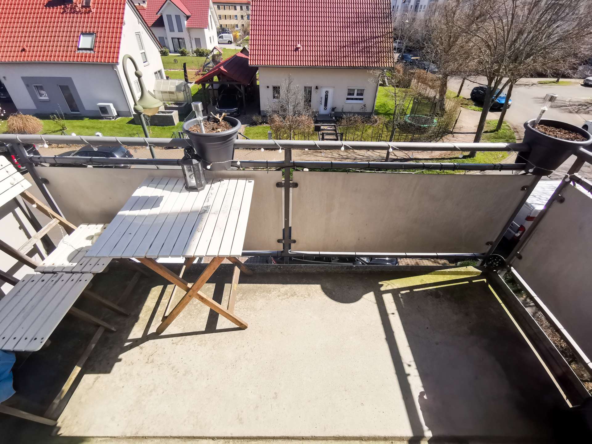 Sonniger Balkon