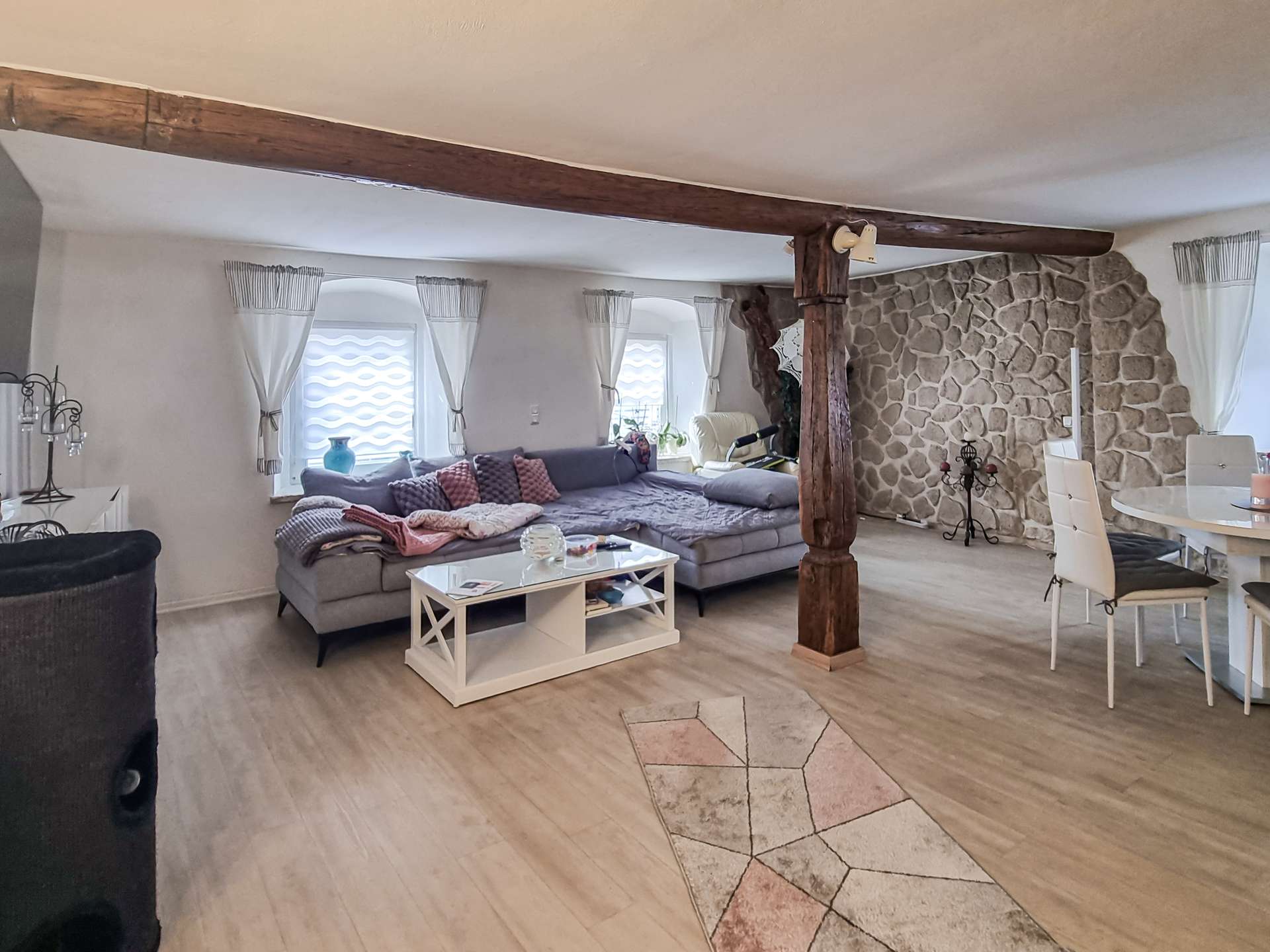 Wohnzimmer im EG