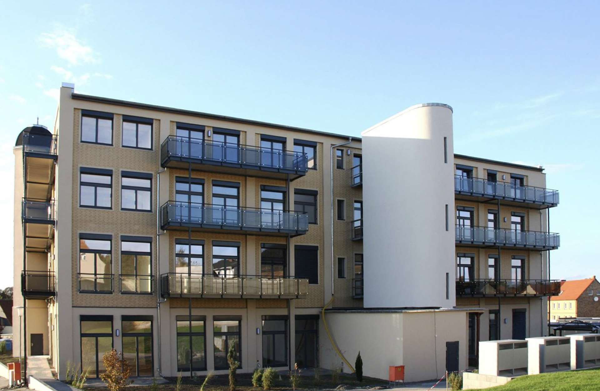 Hochwertig saniertes Mehrfamilienhaus