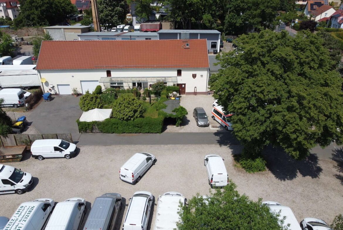 Luftbild des Grundstücks