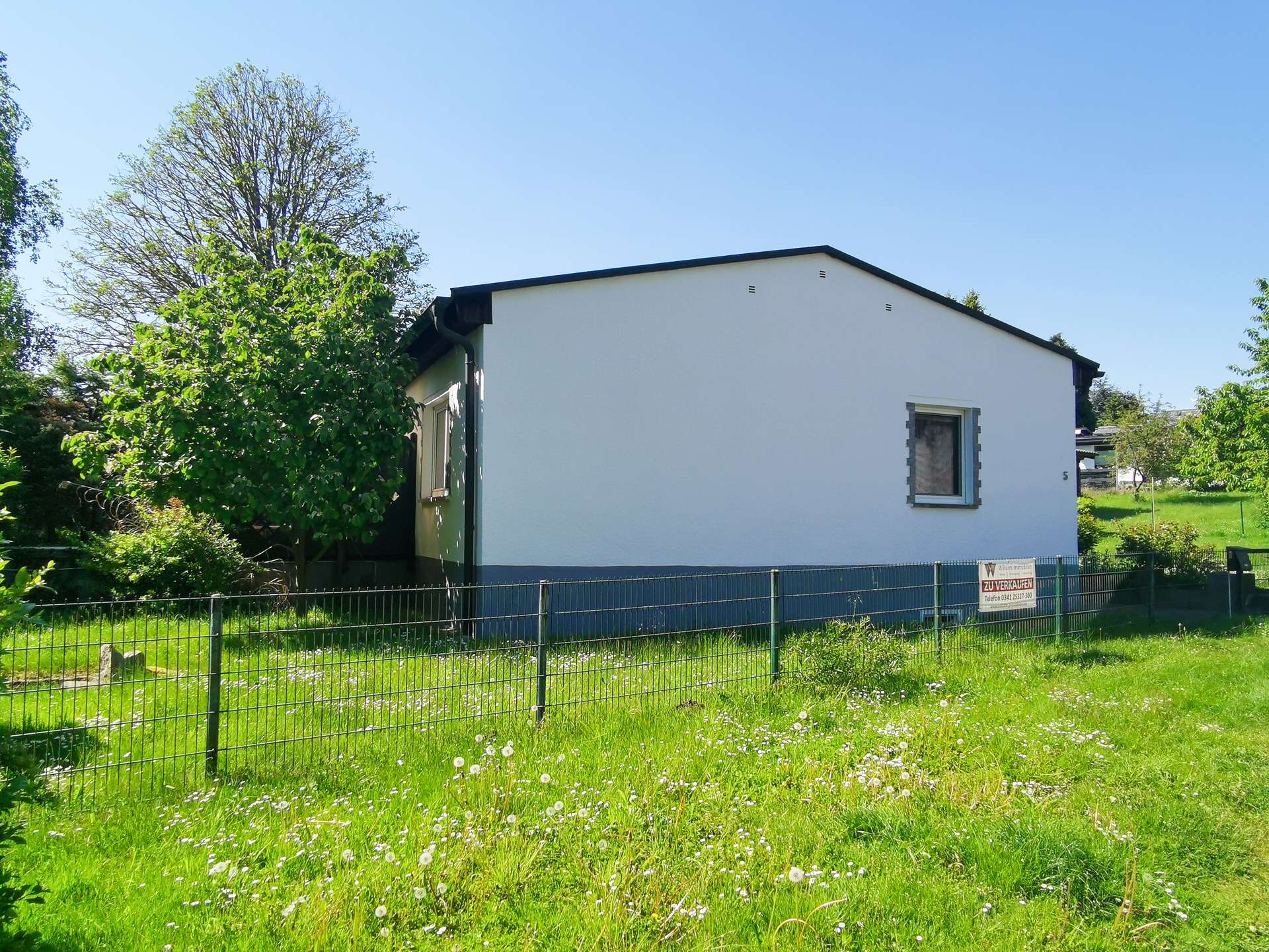 Hausansicht seitlich