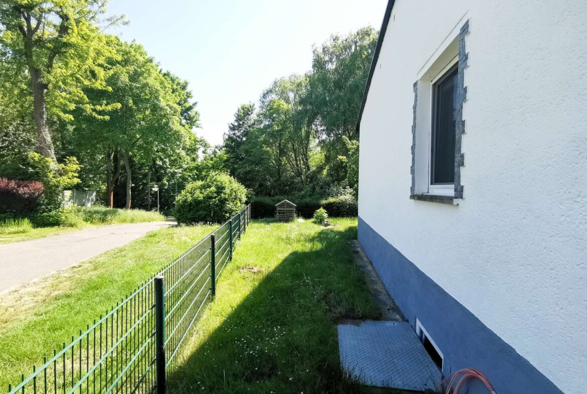 Hausansicht seitlich