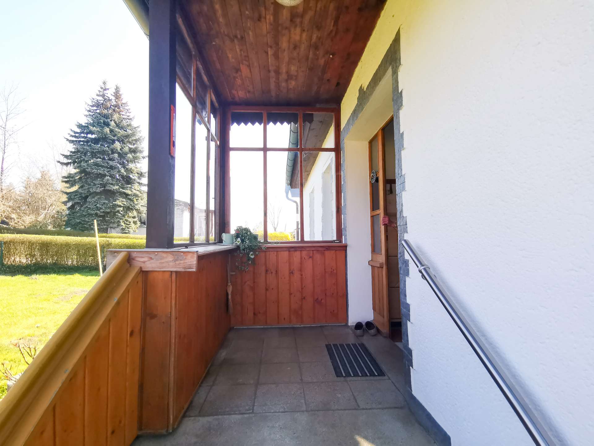 Eingangsbereich Haus