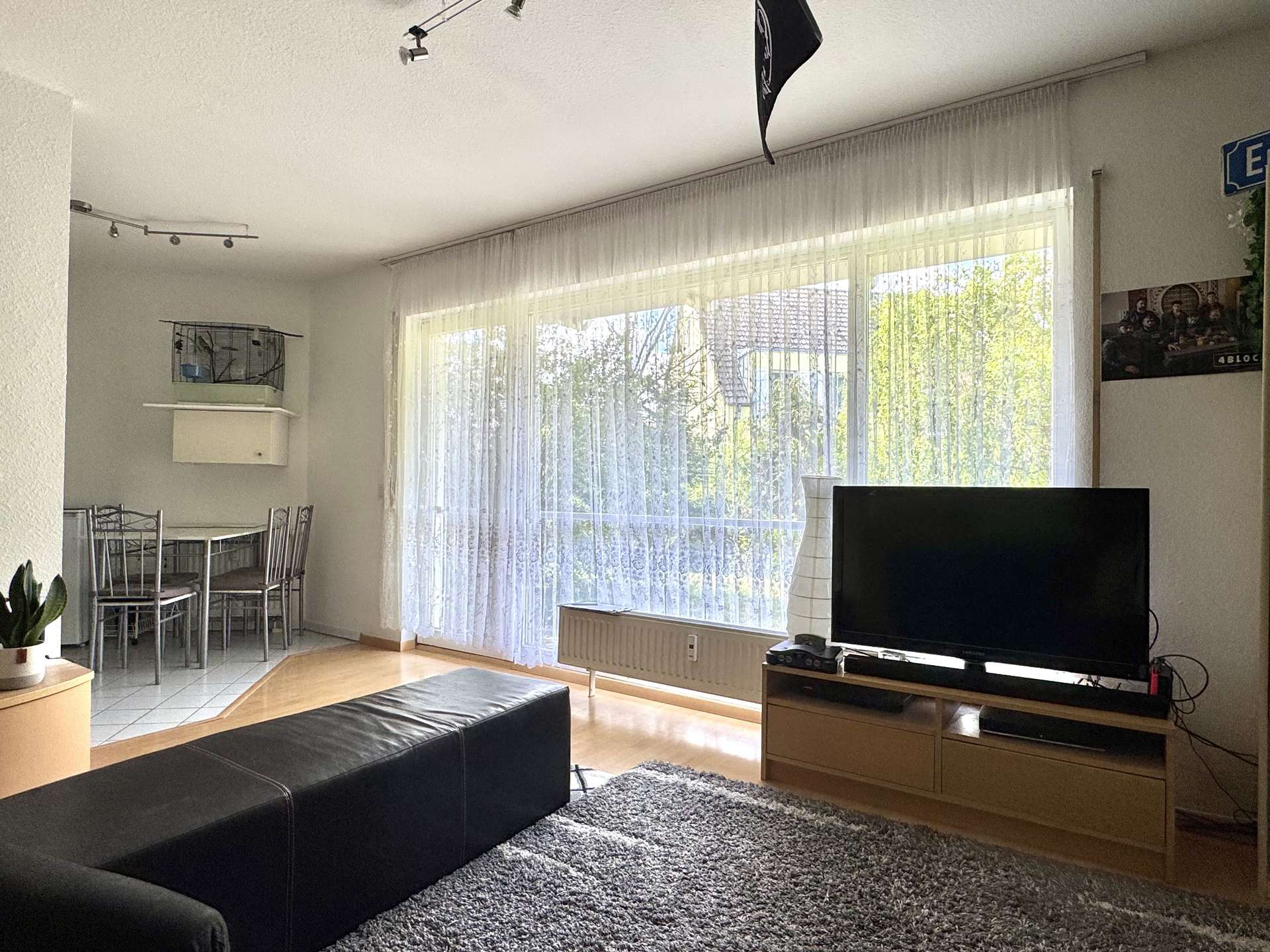 Schlaf  Wohnbereich mit zugang zur Terrasse