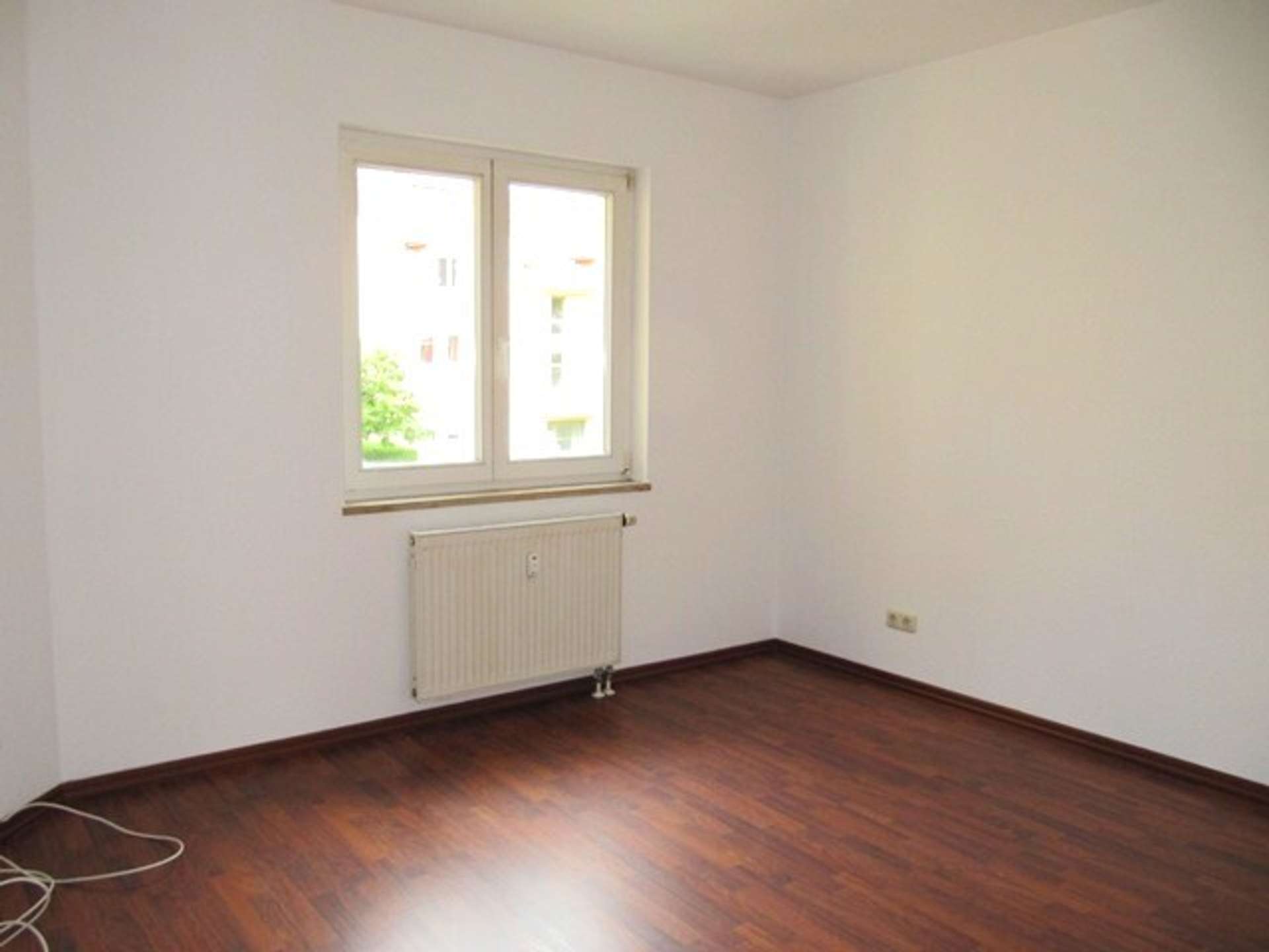 Großzügiges Schlafzimmer