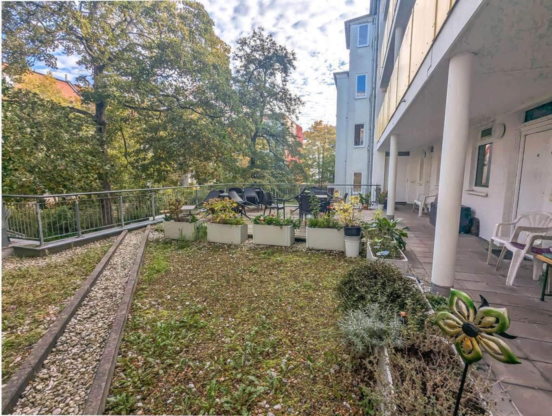Sitzmöglichkeiten Außenbereich