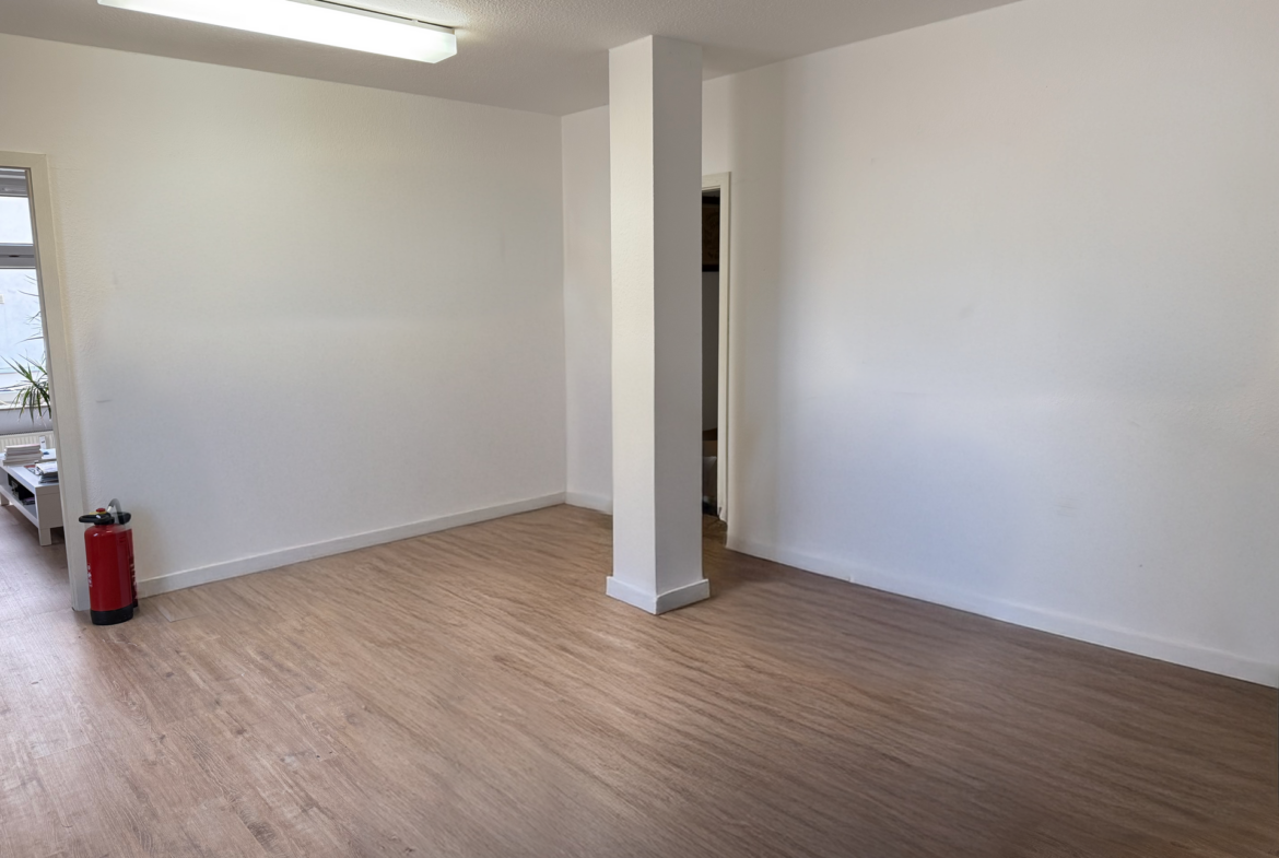Bürozimmer 1