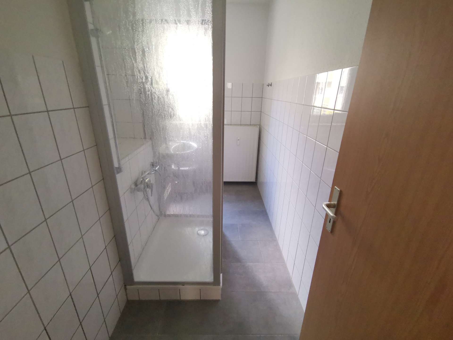 Tageslichtbad mit Dusche