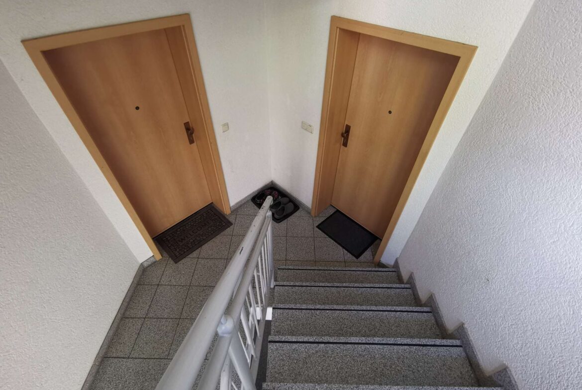 Wohnungstür