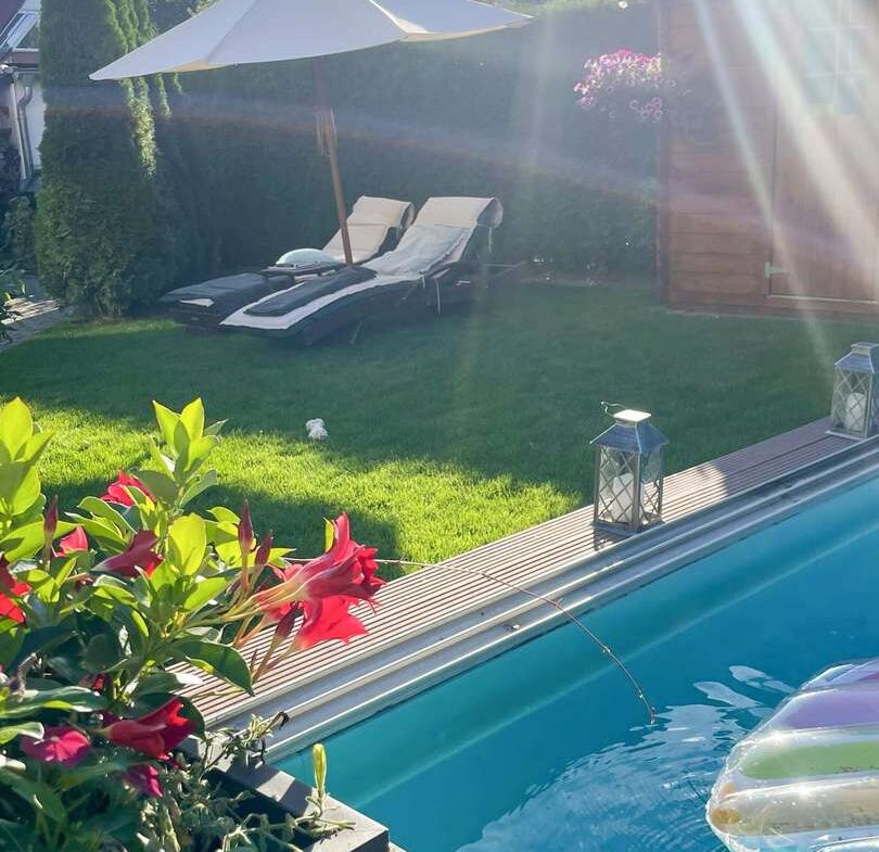 Sommerimpression Pool