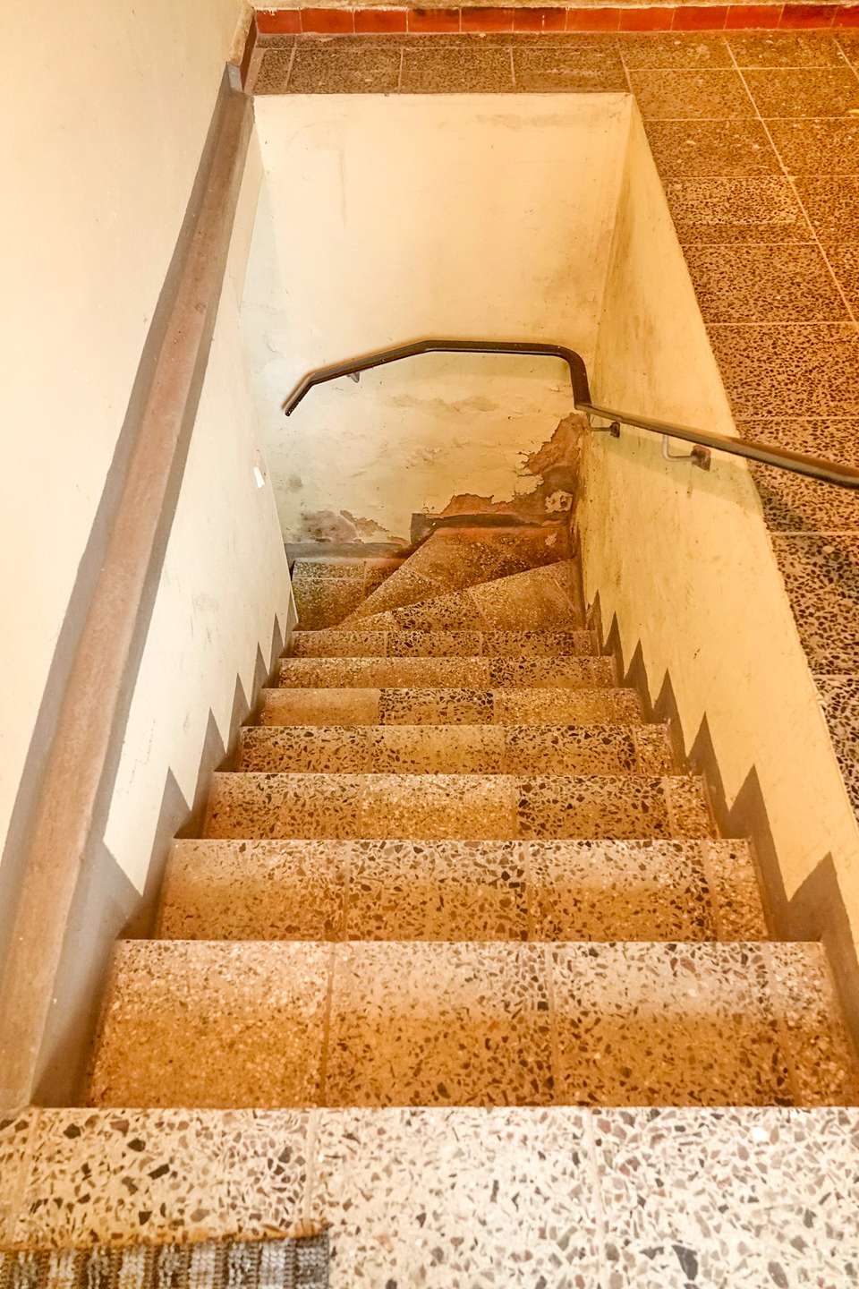 Keller