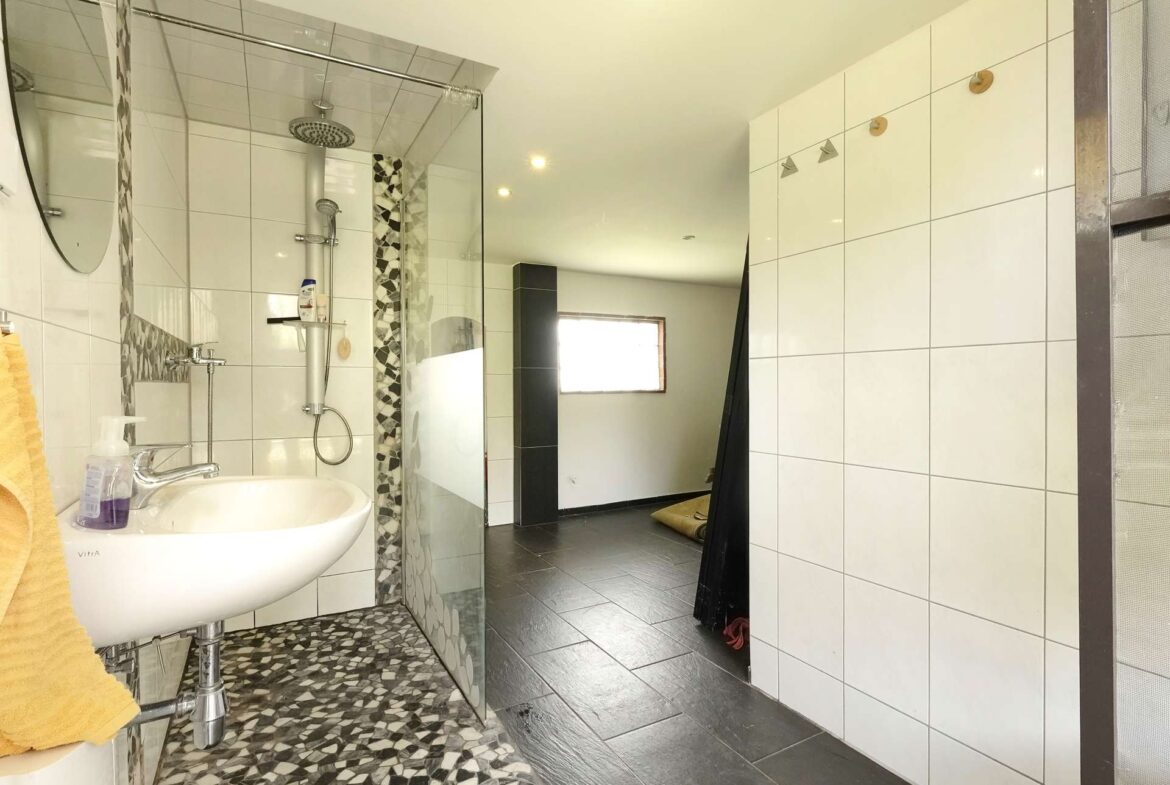mit Dusche