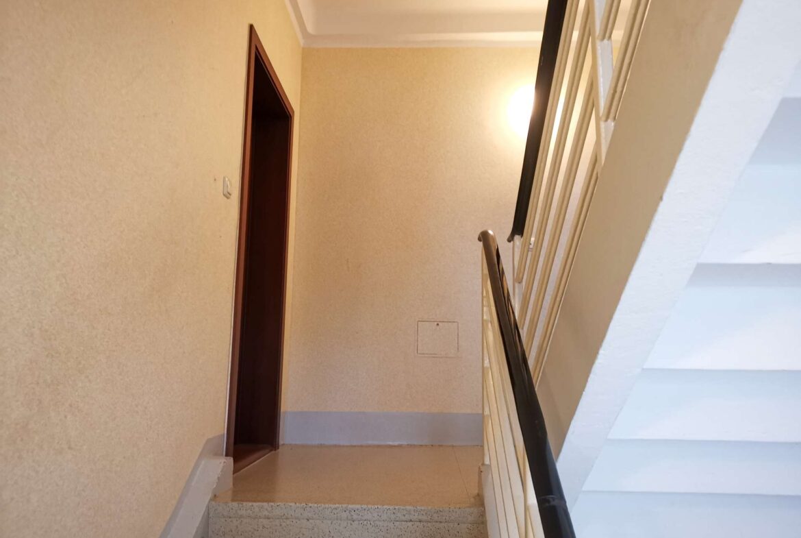 Wohnungstür