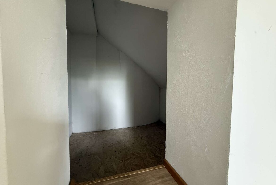 Abstellkammer im Turmzimmer