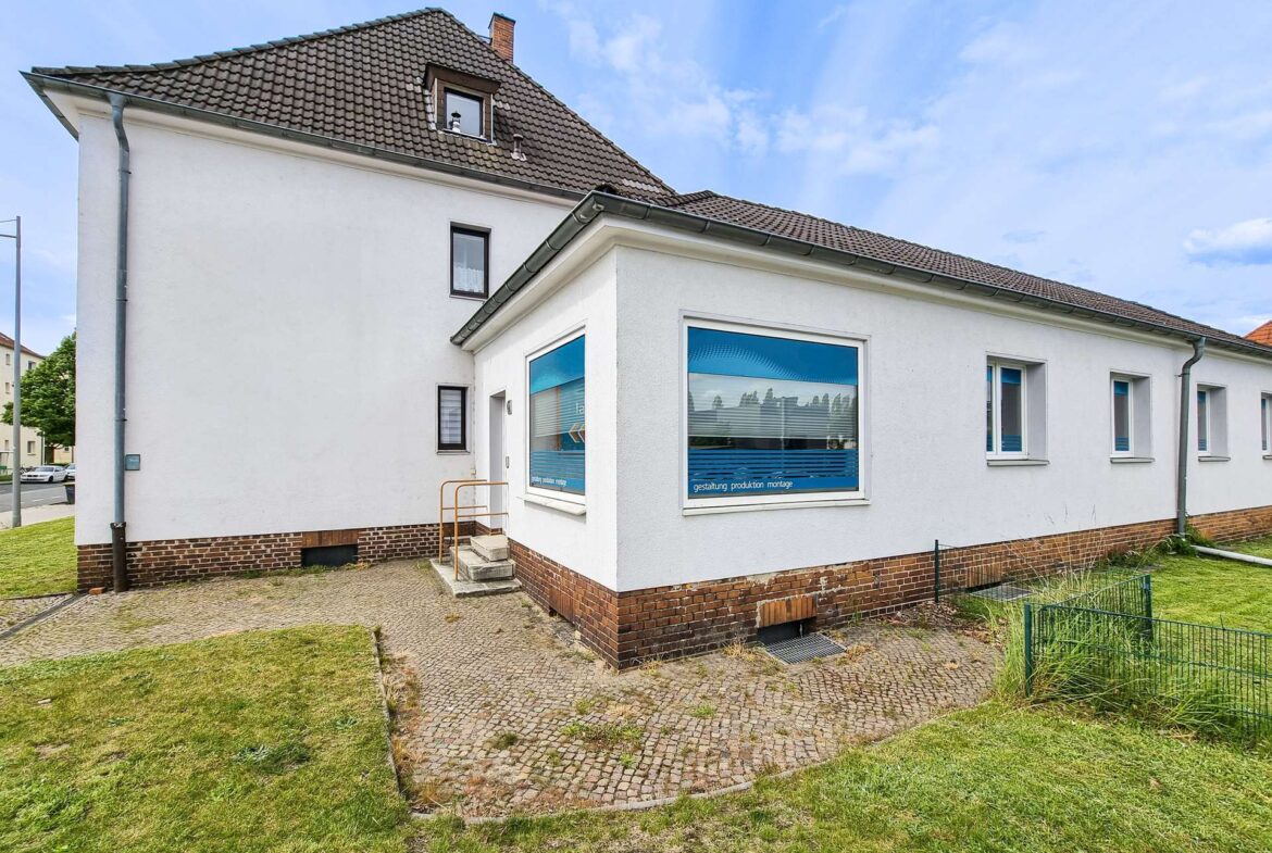 Gebäudeseite I Gewerbe