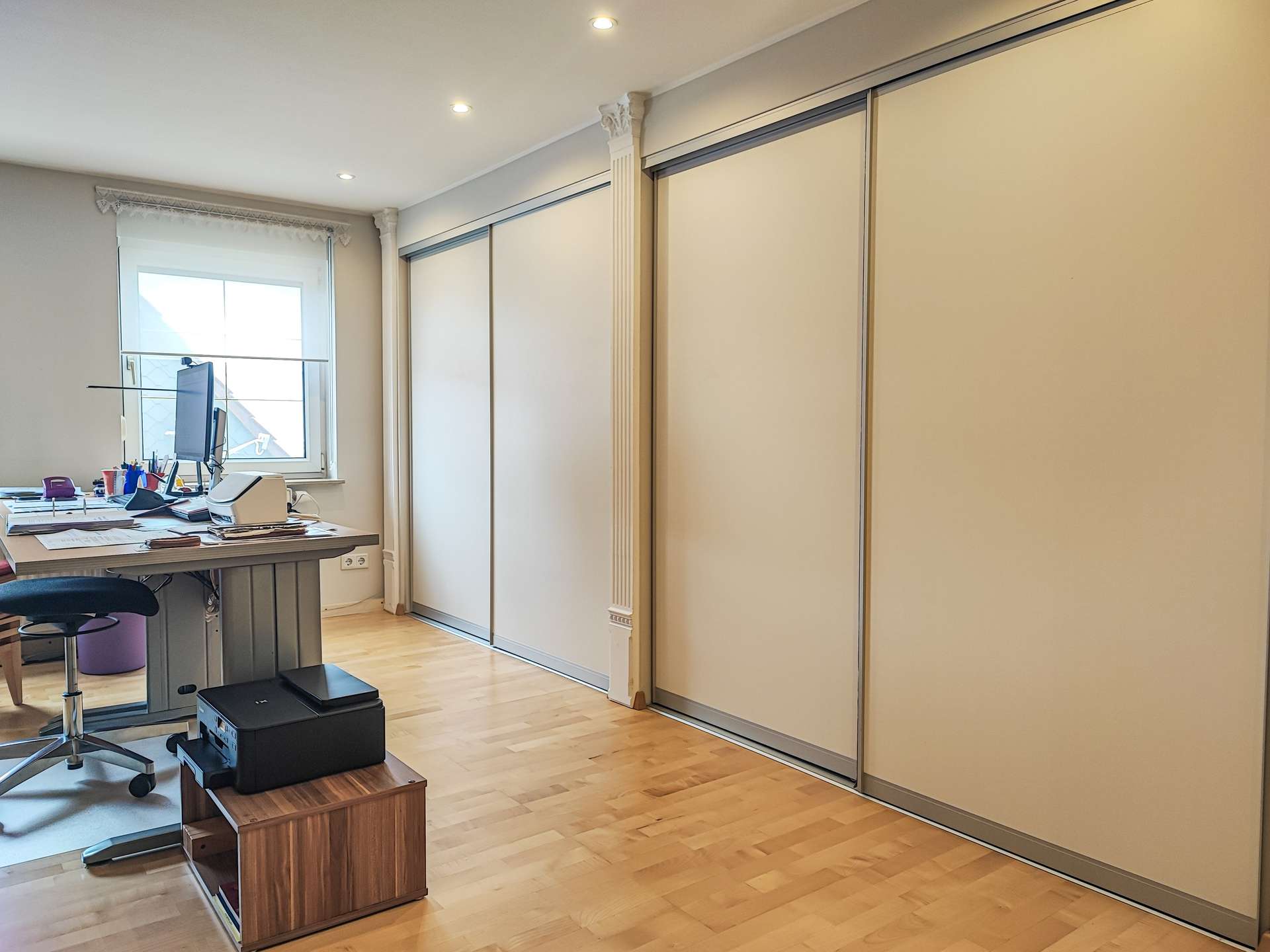 Kind oder Büro
