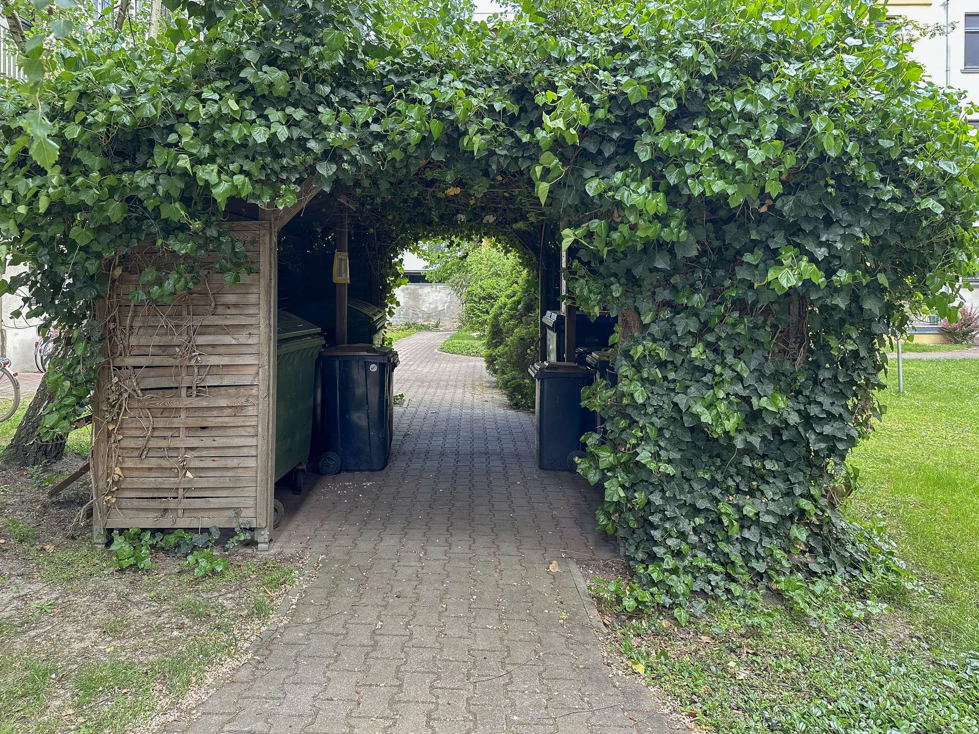 Müllhäuschen