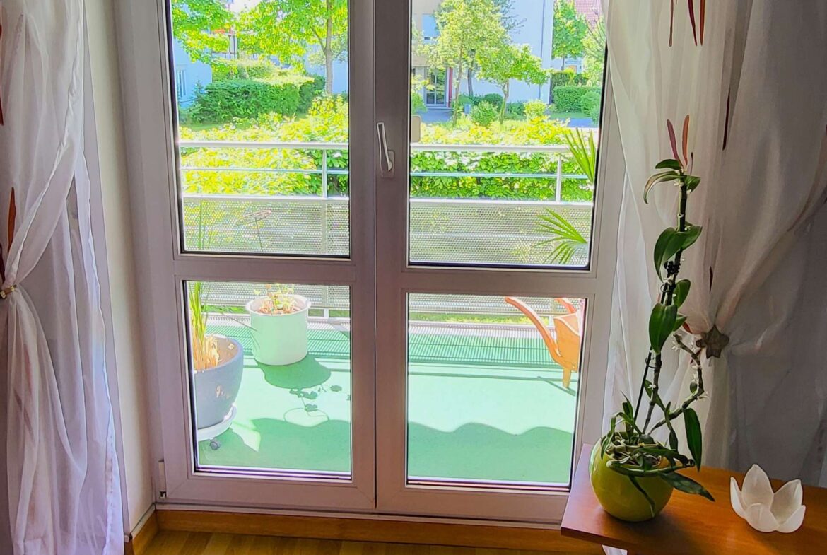 Schlafzimmer mit Terrassenzugang