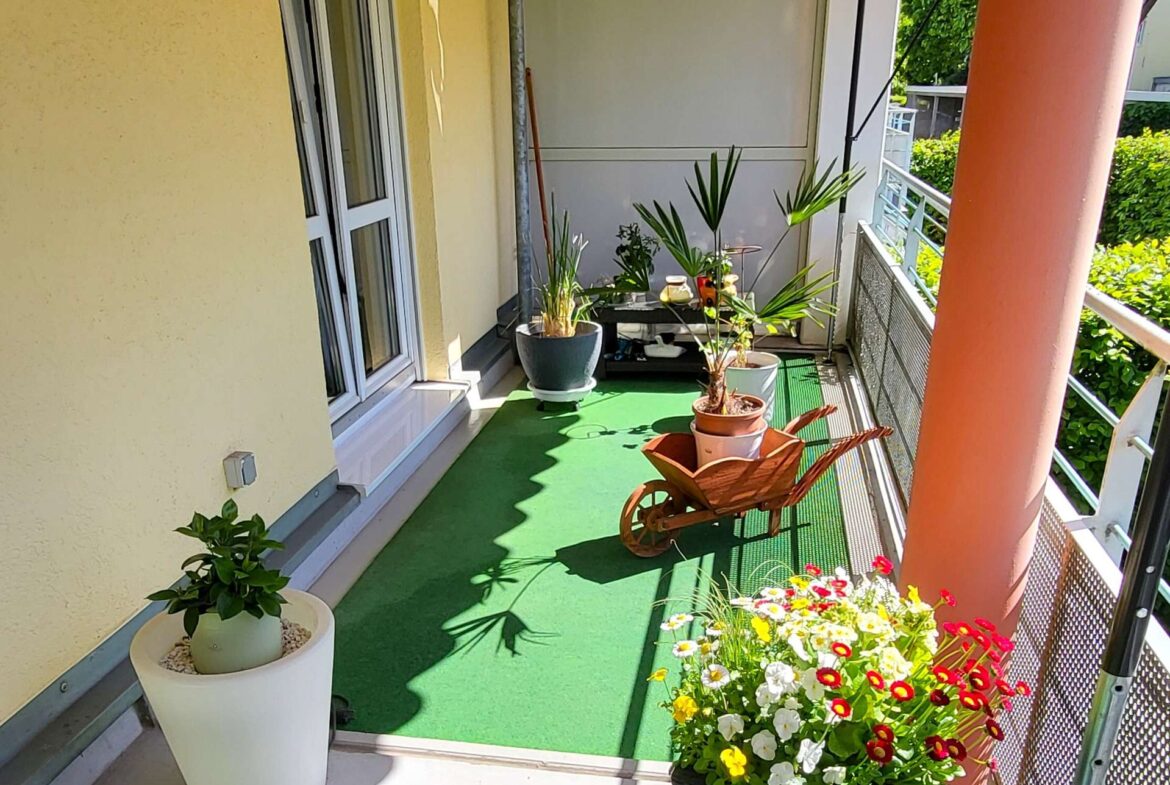 Geräumiger Balkon
