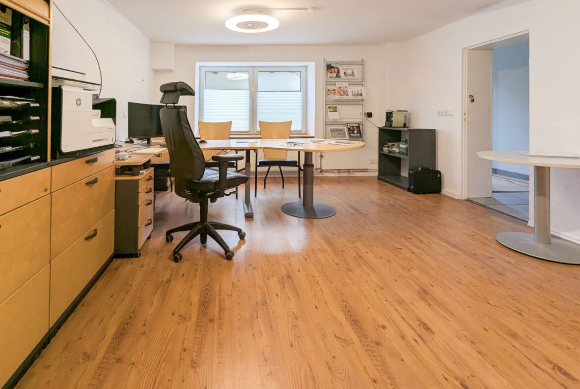 MFH EG Büro