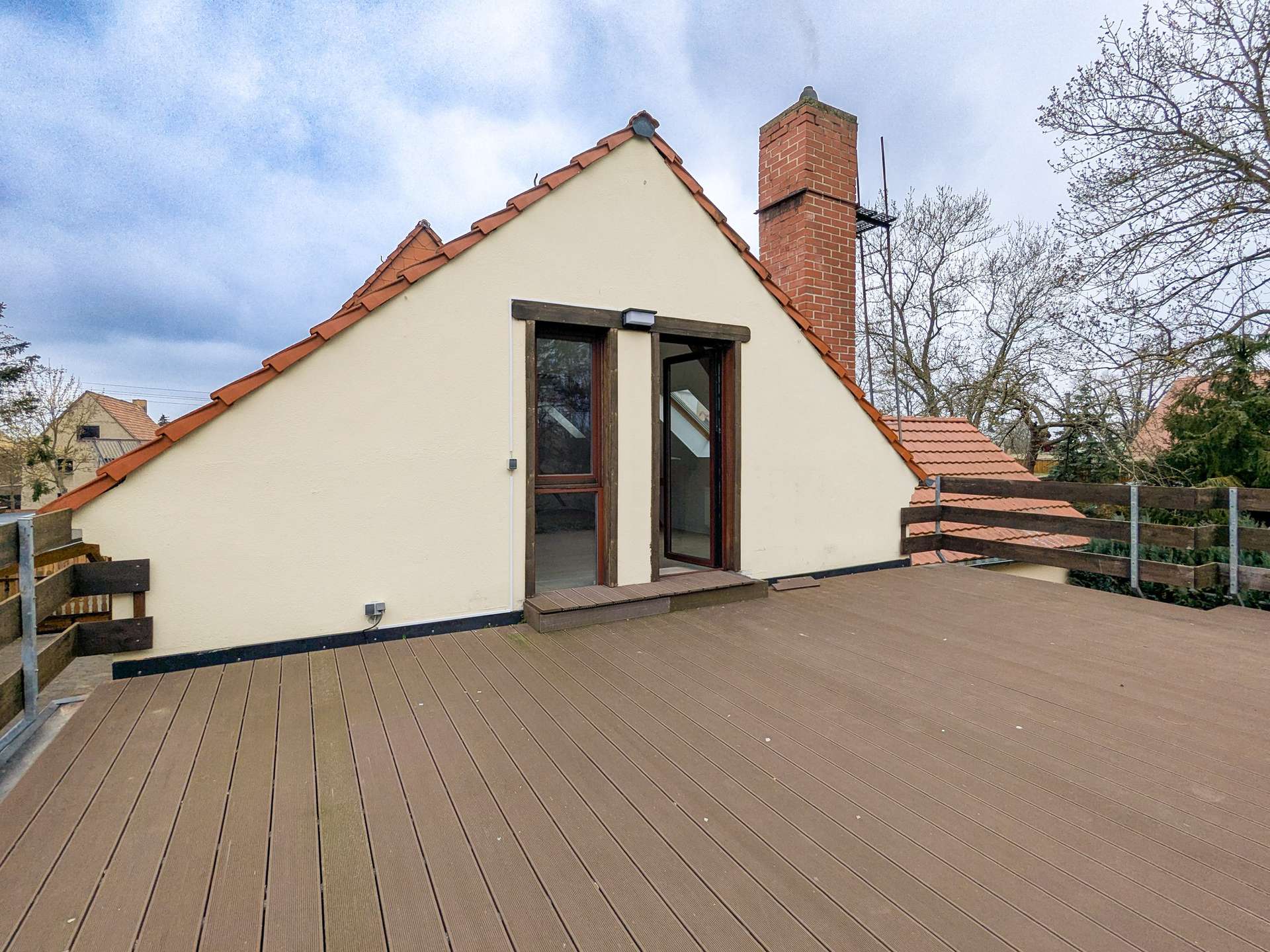 MFH Terrasse an der WE02