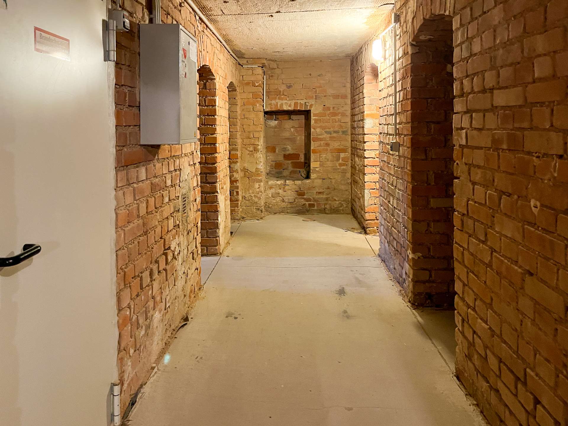 Keller