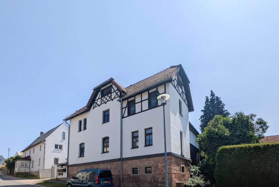 Haupthaus Eckansicht