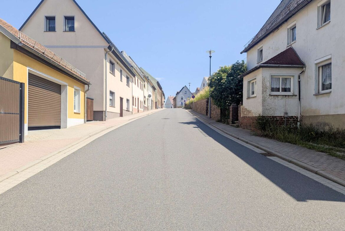 Straßeneinblick gen Osten