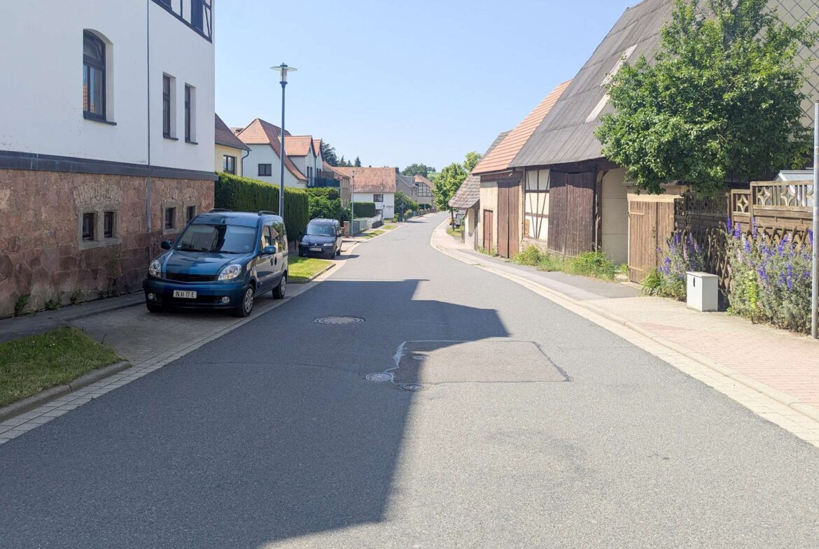 Straßeneinblick gen Westen