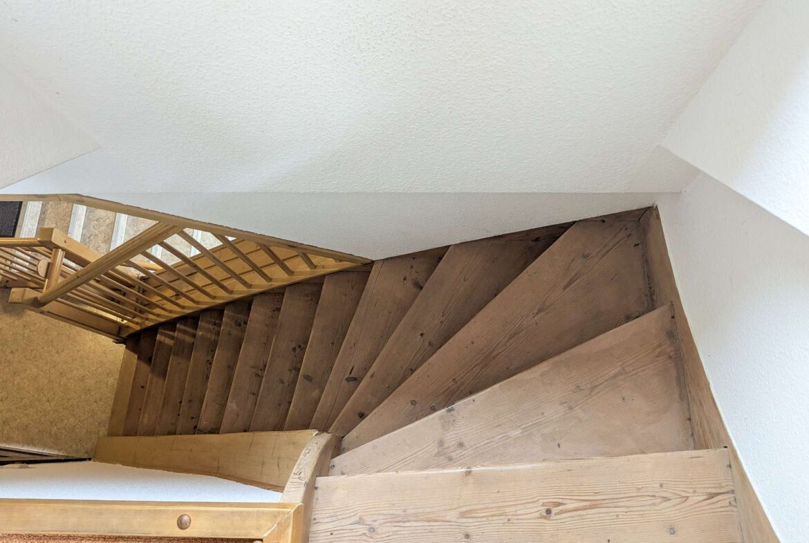 WE03_Treppe nach oben