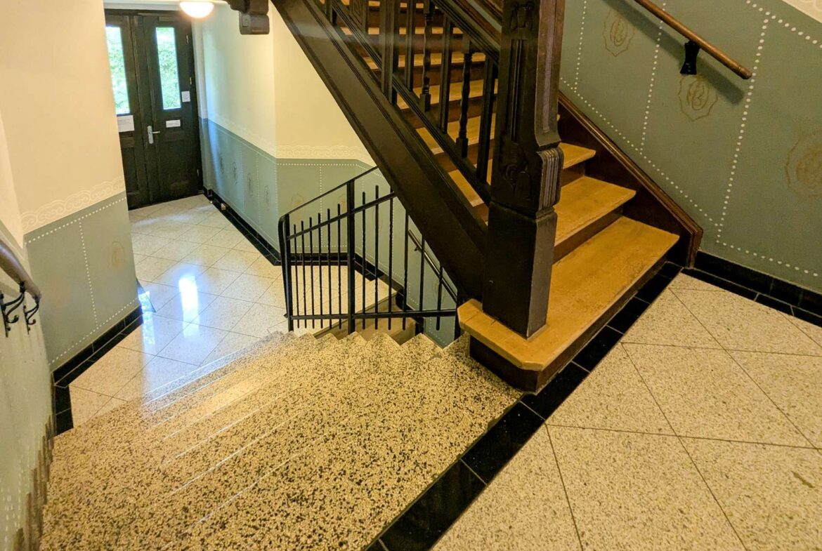 Ausgang in den Hinterhof